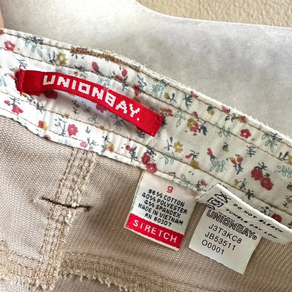 Union Bay Vtg 2000s Y2K Tan Corduroy A-line Skirt